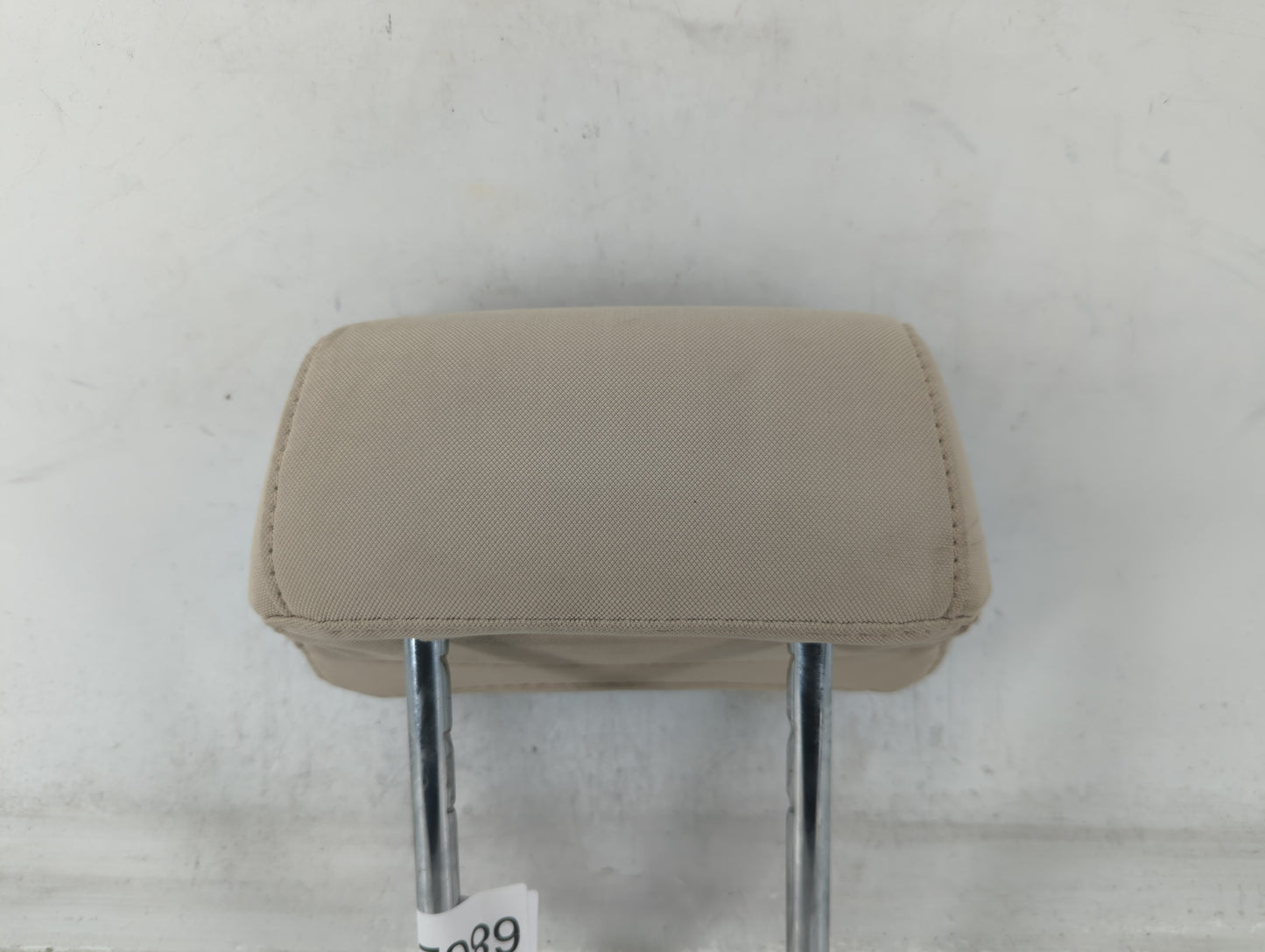 2015-2017 Hyundai Sonata Headrest Head Rest Front Driver Passenger Seat - Oemusedautoparts1.com