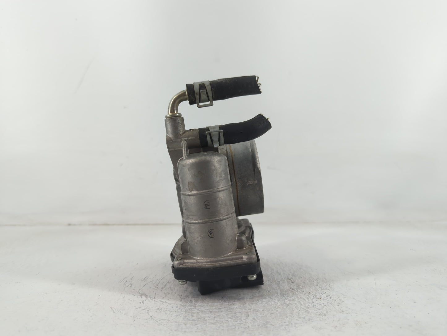 2015-2019 Hyundai Sonata Throttle Body P/N:K 5624 3 526-01 Fits Fits 2015 2016 2017 2018 2019 2020 2021 OEM Used Auto Parts 