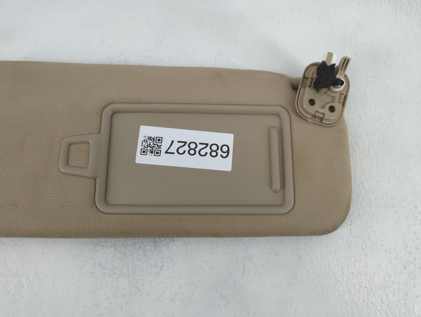 2015-2019 Hyundai Sonata Sun Visor Shade Replacement Passenger Right Mirror Fits Fits 2015 2016 2017 2018 2019 OEM Used Auto