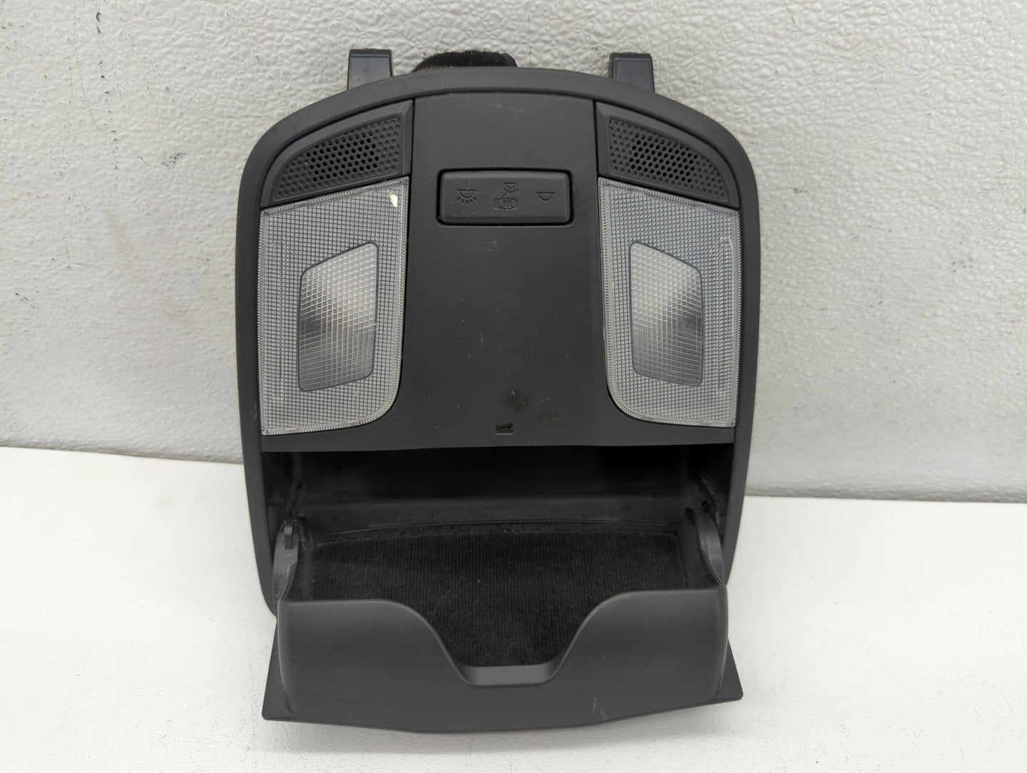 2015 Hyundai Sonata Overhead Roof Console - Oemusedautoparts1.com