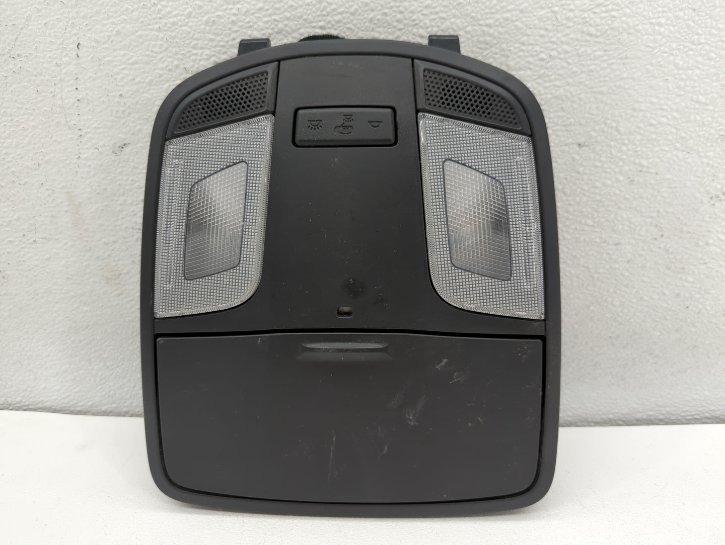 2015 Hyundai Sonata Overhead Roof Console - Oemusedautoparts1.com