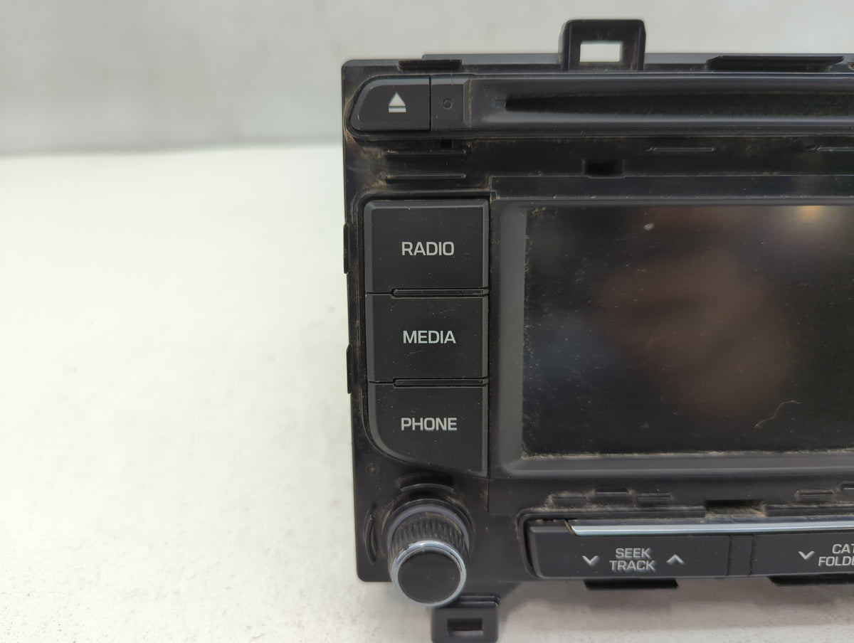 2015-2017 Hyundai Sonata Am Fm Cd Player Radio Receiver 690562 - Oemusedautoparts1.com