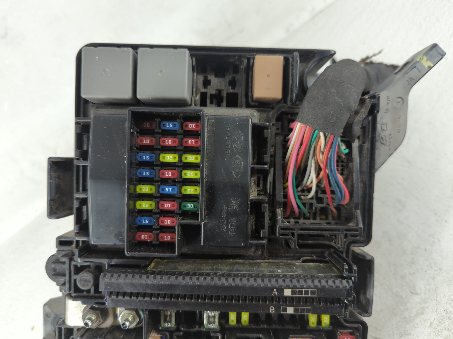 2015 Hyundai Sonata Fusebox Fuse Box Panel Relay Module P/N:91950-C1820 Fits OEM Used Auto Parts - Oemusedautoparts1.com