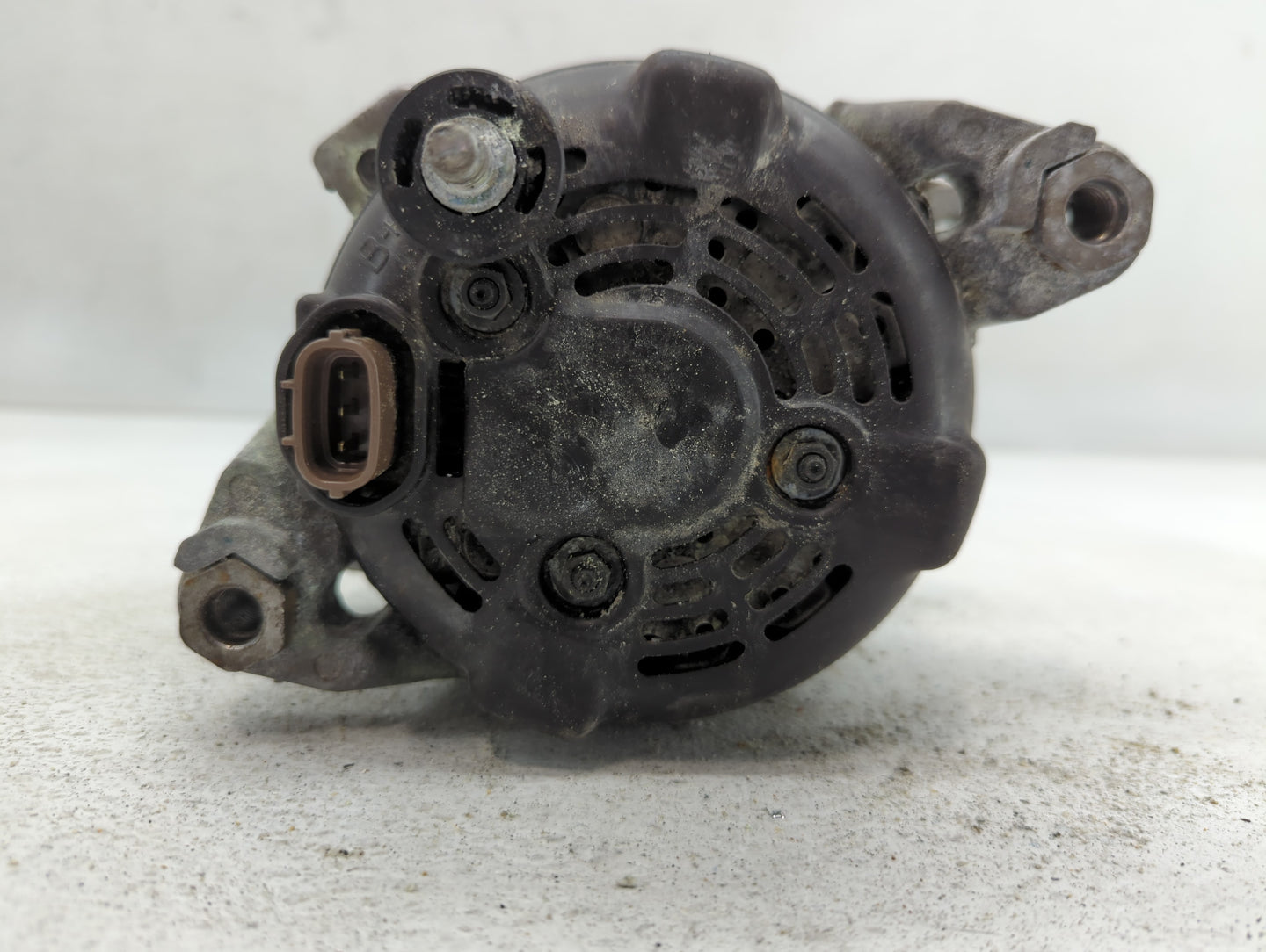 2015-2019 Hyundai Sonata Alternator Replacement Generator Charging Assembly Engine OEM P/N:TN104211-8790 37300-2G061 Fits OE