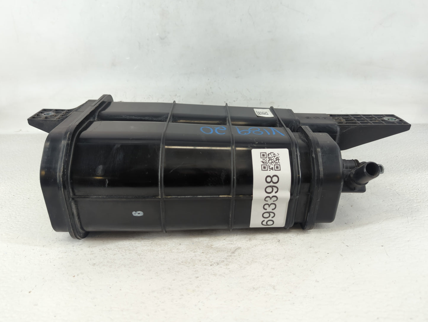 2015 Hyundai Sonata Fuel Vapor Charcoal Canister 693398 - Oemusedautoparts1.com