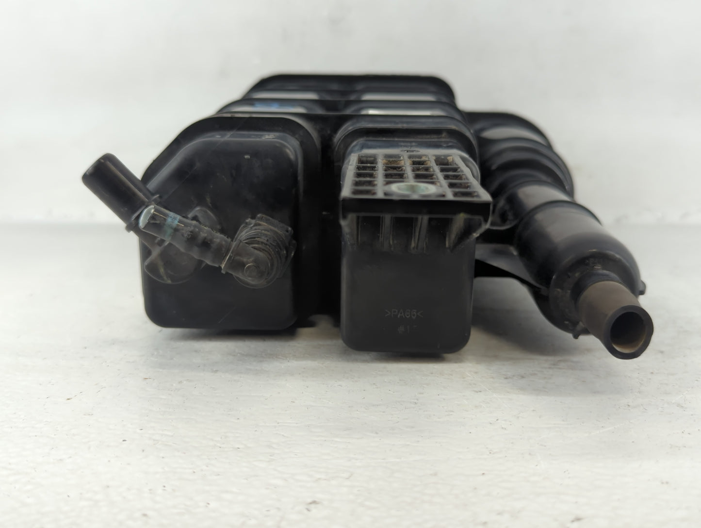2015 Hyundai Sonata Fuel Vapor Charcoal Canister 693398 - Oemusedautoparts1.com