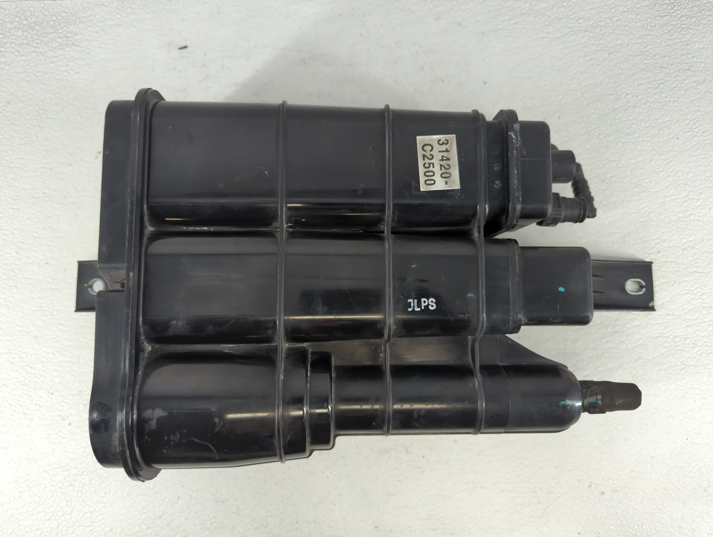 2015 Hyundai Sonata Fuel Vapor Charcoal Canister 693398 - Oemusedautoparts1.com