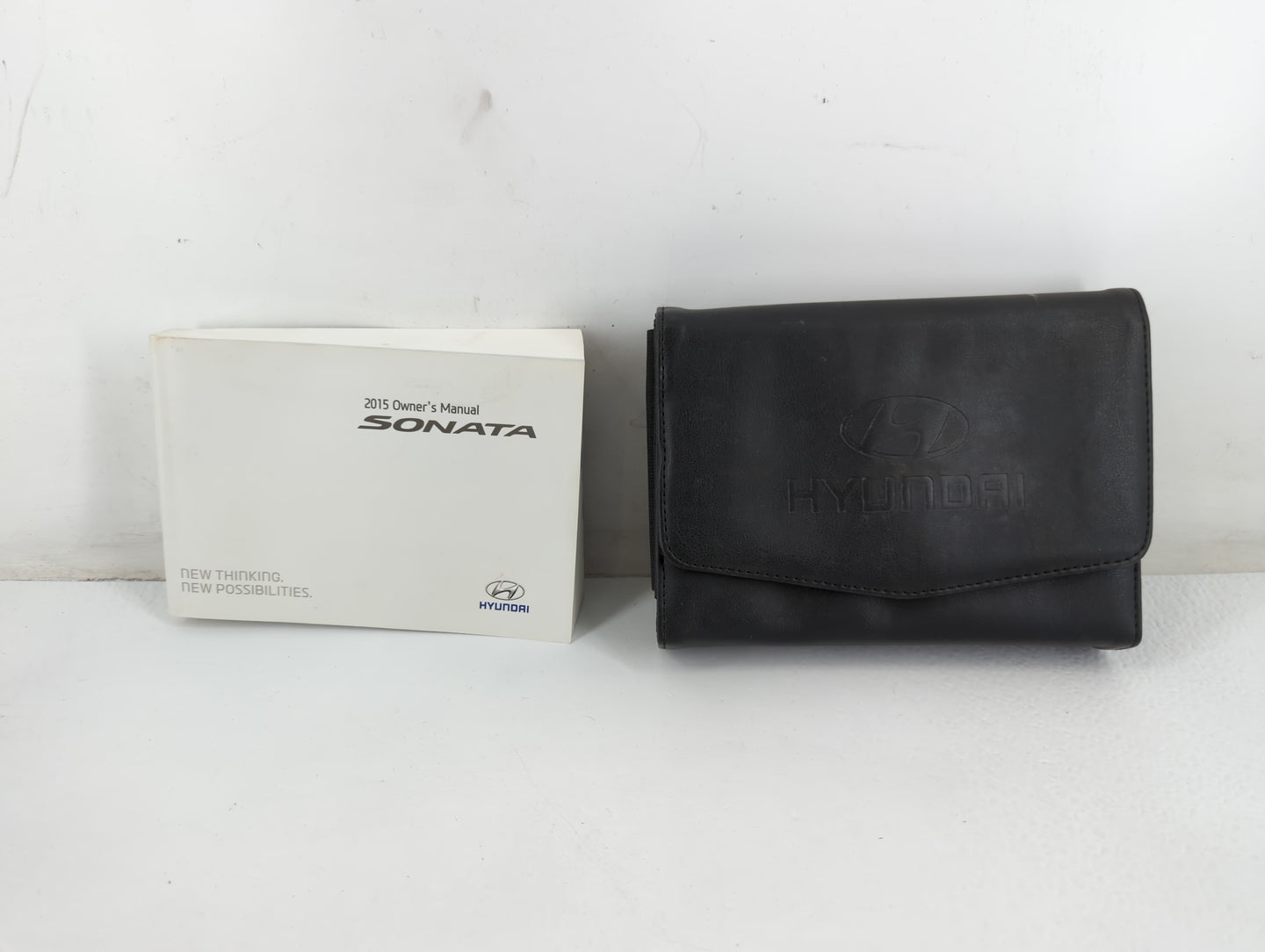 2015 Hyundai Sonata Owners Manual Book Guide P/N:FC10-EU49F OEM Used Auto Parts - Oemusedautoparts1.com