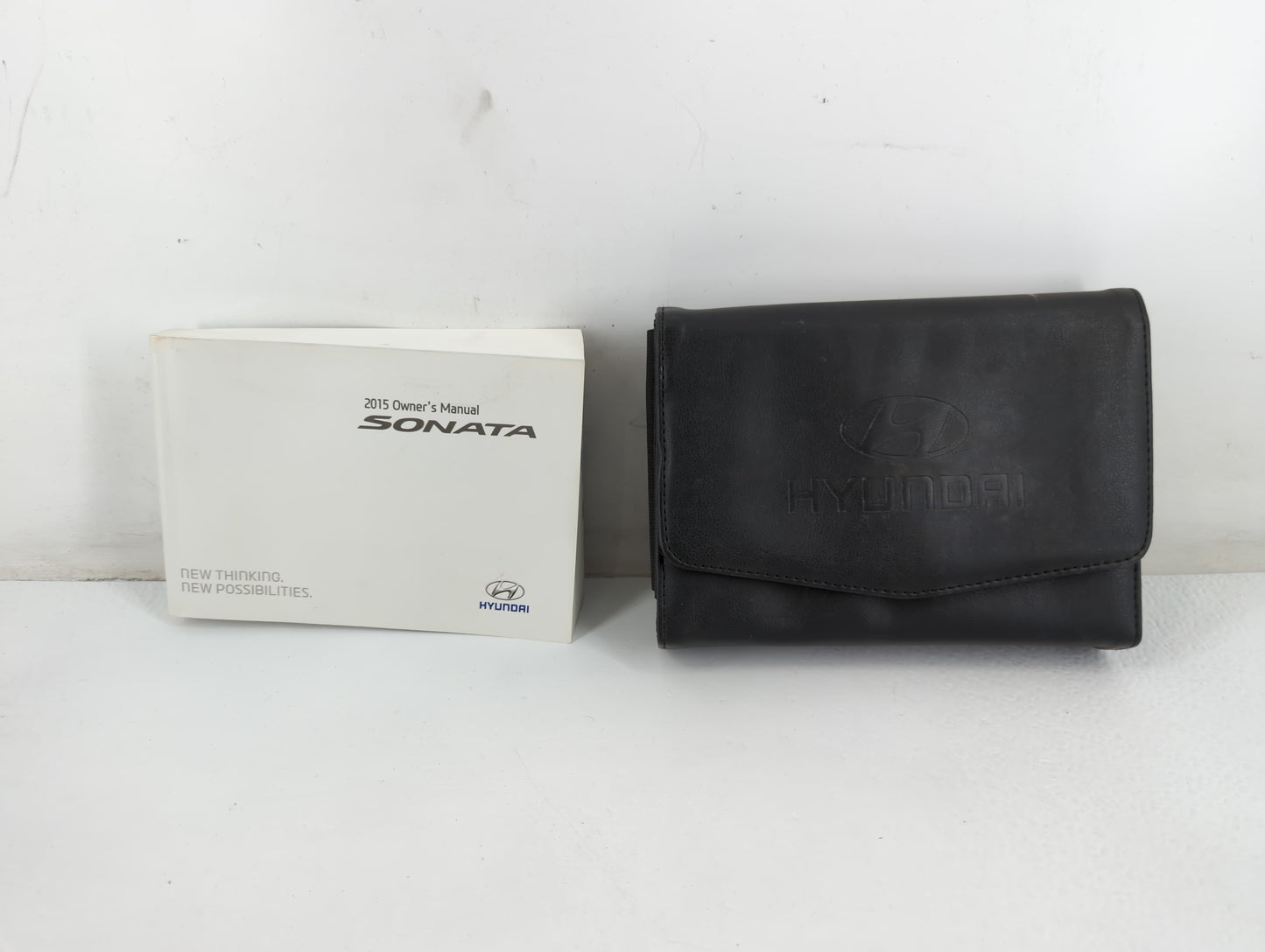 2015 Hyundai Sonata Owners Manual Book Guide P/N:FC10-EU49F OEM Used Auto Parts - Oemusedautoparts1.com