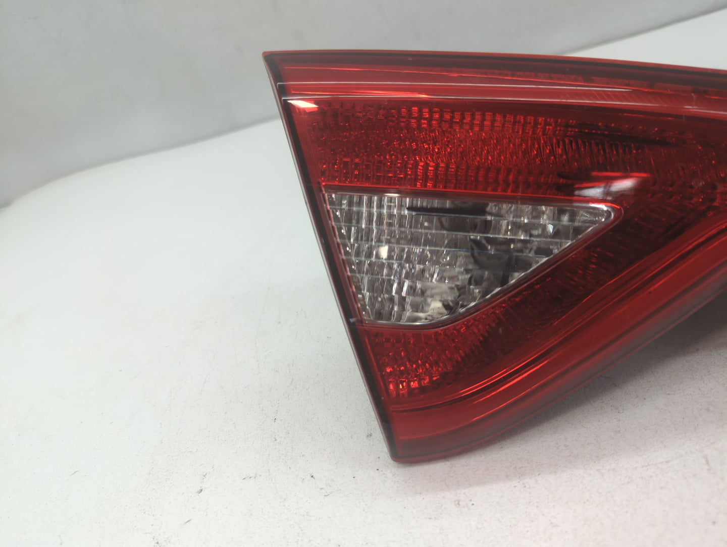 2015-2017 Hyundai Sonata Tail Light Assembly Driver Left OEM Fits Fits 2015 2016 2017 OEM Used Auto Parts - Oemusedautoparts