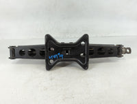2015 Hyundai Sonata Spare Scissor Car Jack 706762 - Oemusedautoparts1.com