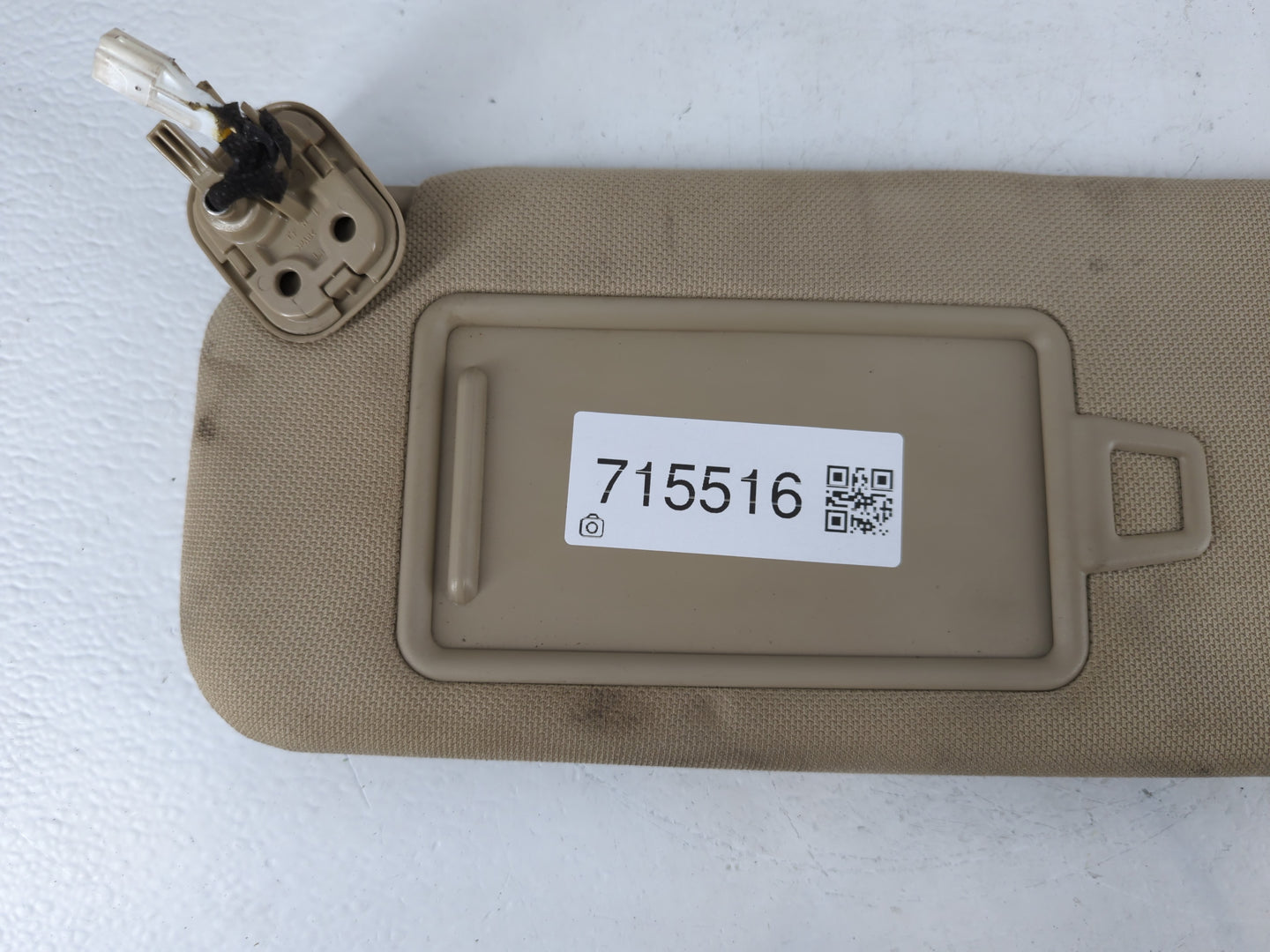 2015-2019 Hyundai Sonata Sun Visor Shade Replacement Driver Left Mirror Fits Fits 2015 2016 2017 2018 2019 OEM Used Auto Par