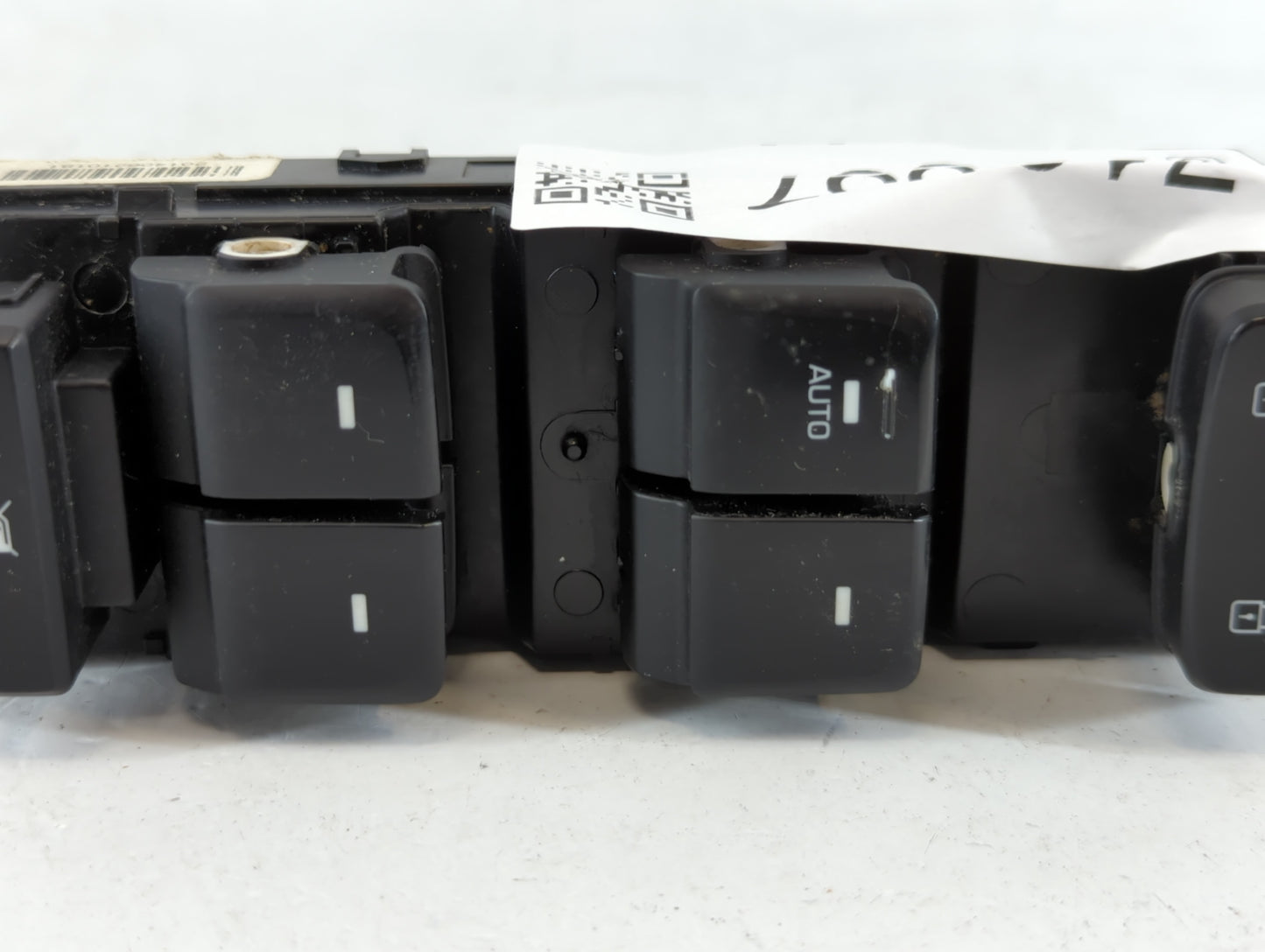 2015-2019 Hyundai Sonata Master Power Window Switch Replacement Driver Side Left P/N:93570-C1000 Fits OEM Used Auto Parts - 