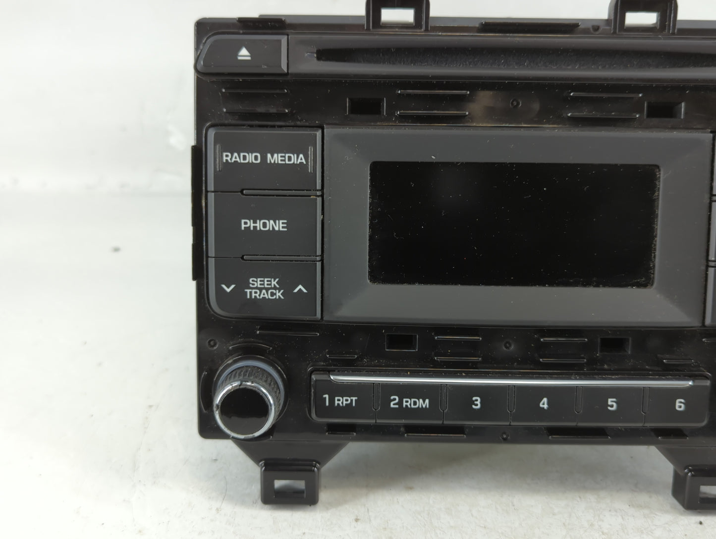 2015-2015 Hyundai Sonata Am Fm Cd Player Radio Receiver - Oemusedautoparts1.com