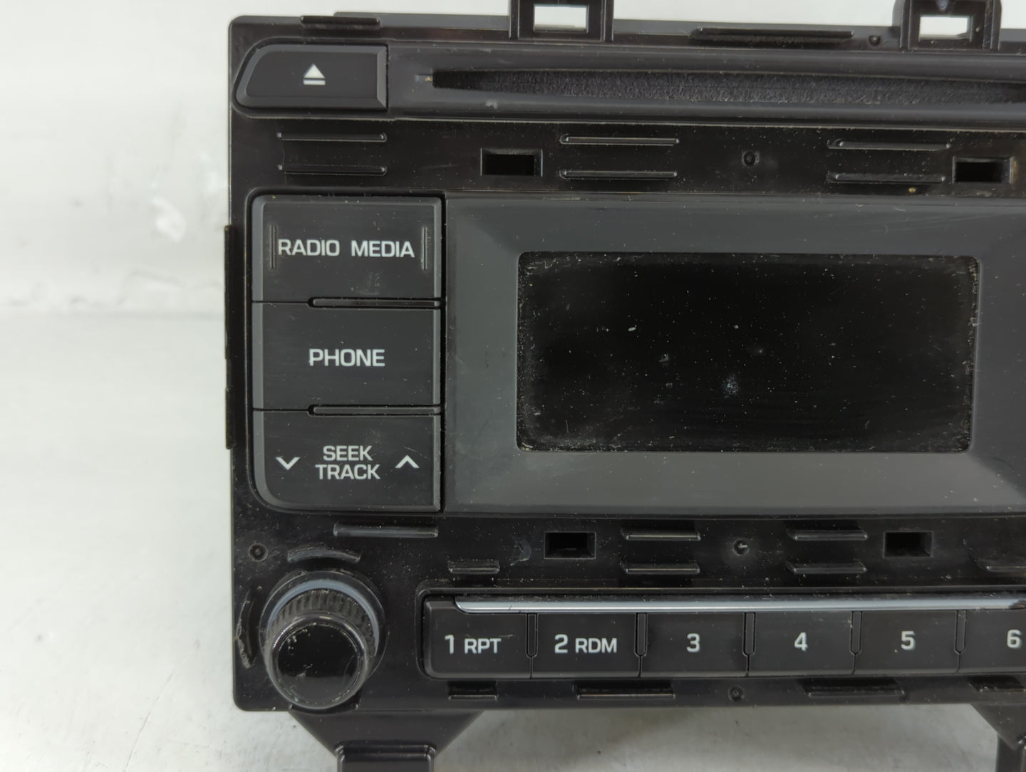 2015-2015 Hyundai Sonata Am Fm Cd Player Radio Receiver - Oemusedautoparts1.com