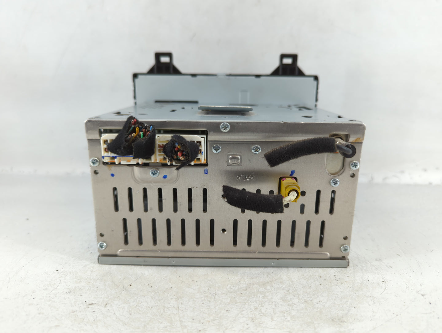 2015-2015 Hyundai Sonata Am Fm Cd Player Radio Receiver - Oemusedautoparts1.com