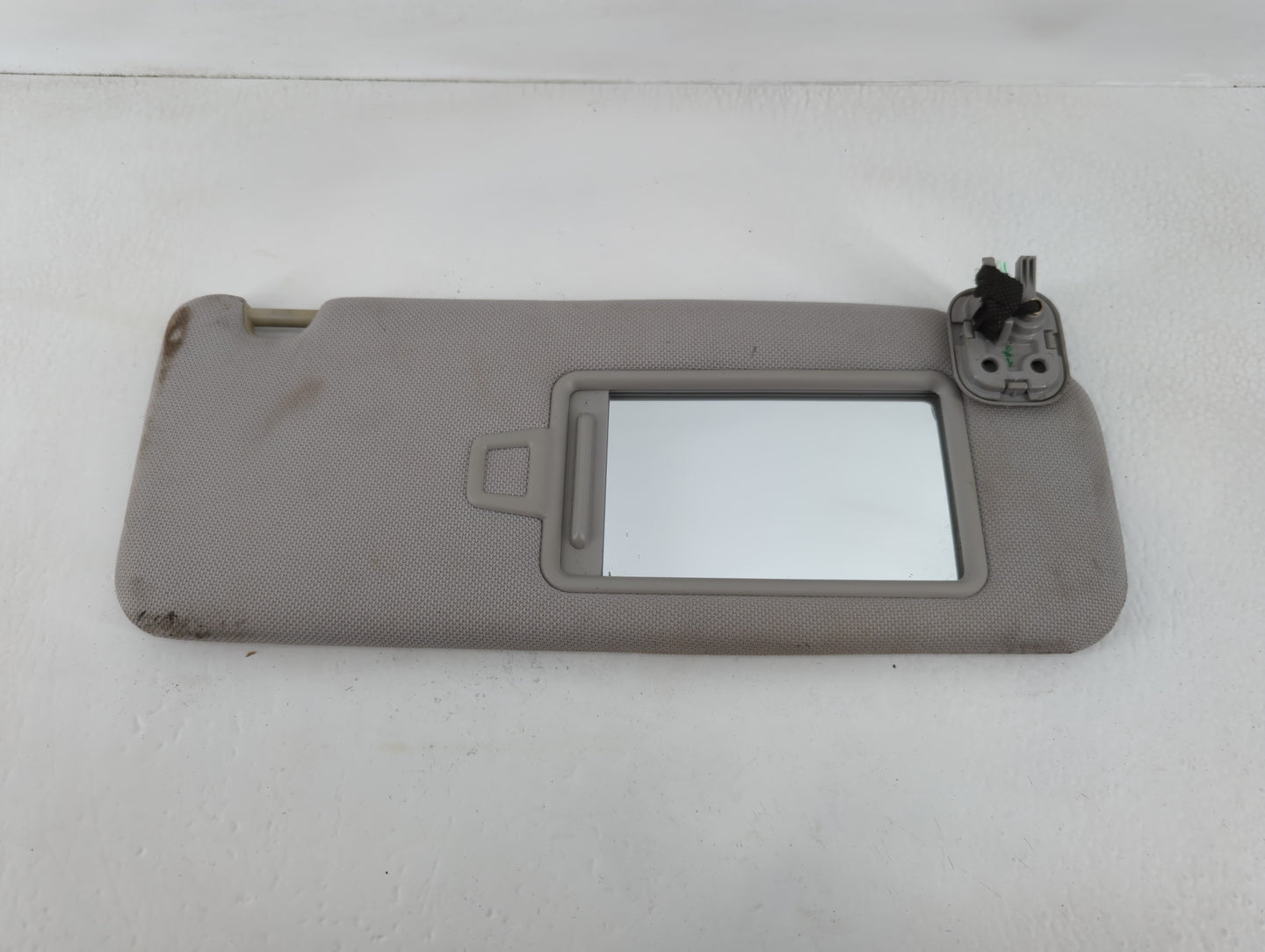 2015-2019 Hyundai Sonata Sun Visor Shade Replacement Passenger Right Mirror Fits Fits 2015 2016 2017 2018 2019 OEM Used Auto