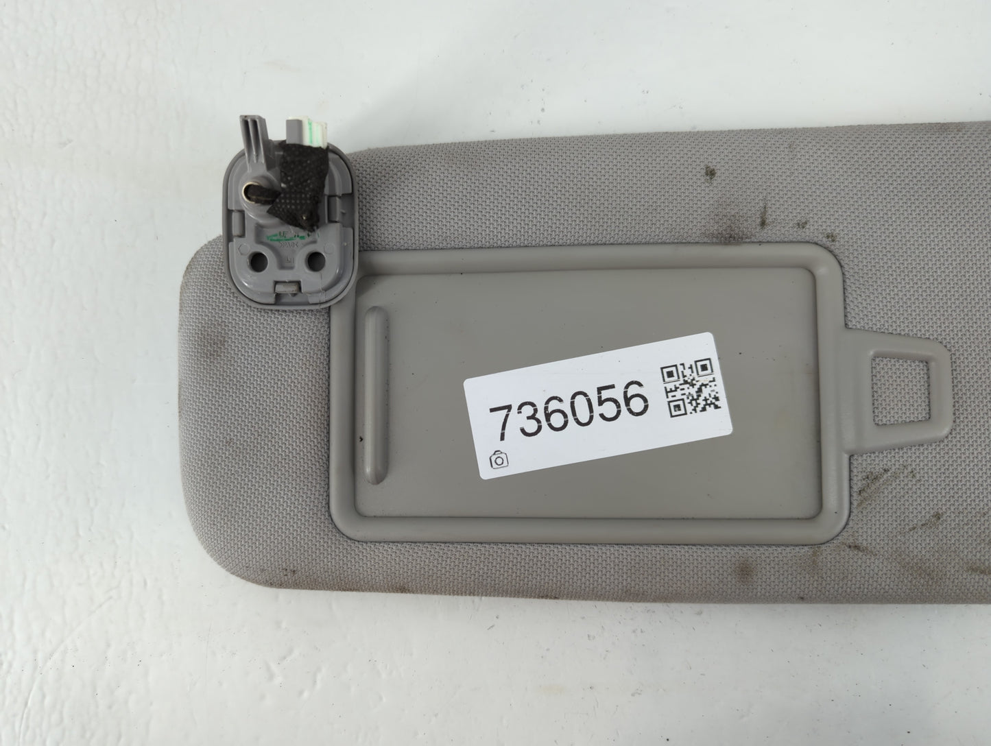 2015-2019 Hyundai Sonata Sun Visor Shade Replacement Driver Left Mirror Fits Fits 2015 2016 2017 2018 2019 OEM Used Auto Par