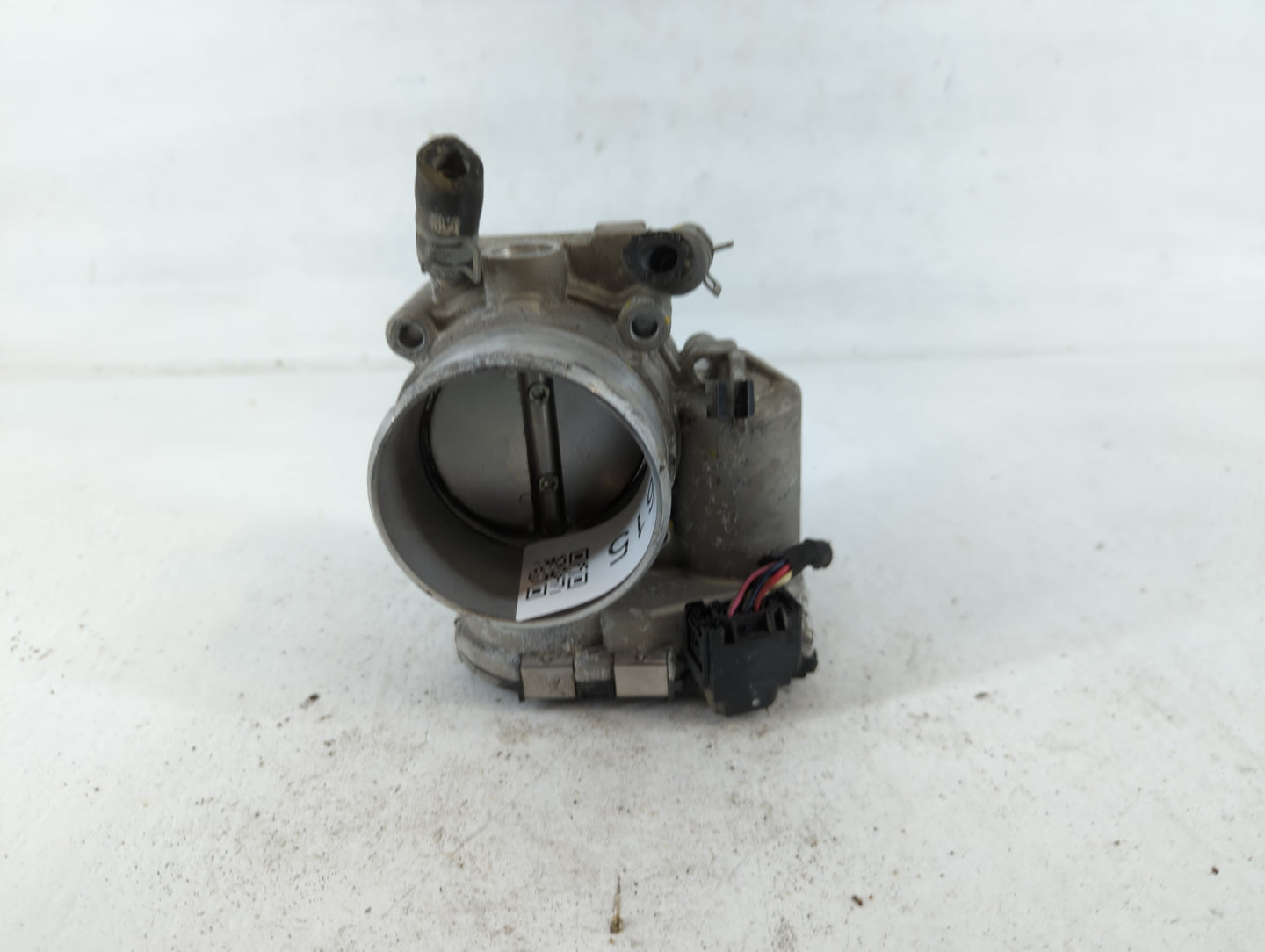 2015-2019 Hyundai Sonata Throttle Body P/N:35100-2G600 Fits Fits 2015 2016 2017 2018 2019 2020 2021 OEM Used Auto Parts - Oe