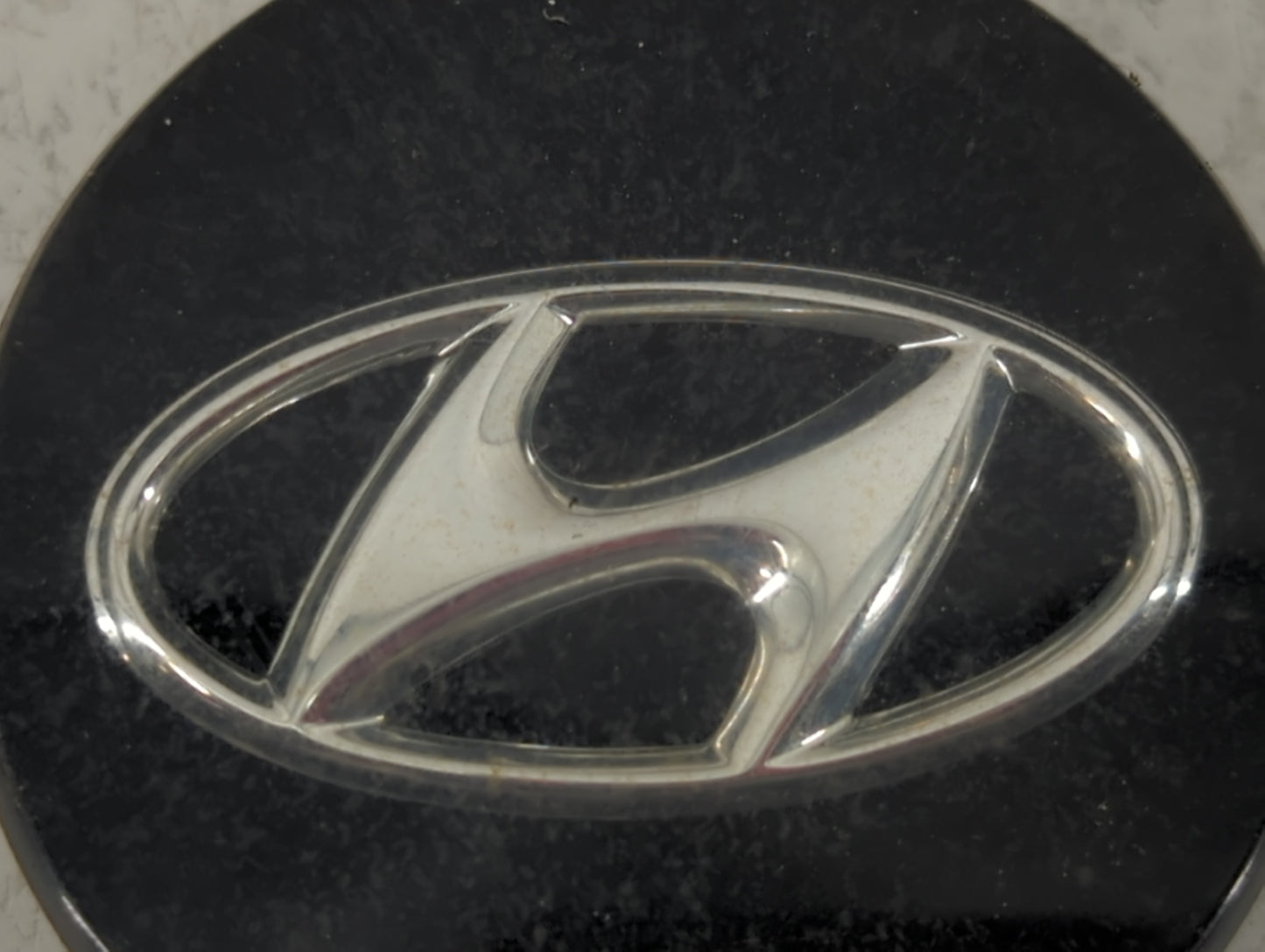 2015 Hyundai Sonata Rim Wheel Center Cap 743165 - Oemusedautoparts1.com
