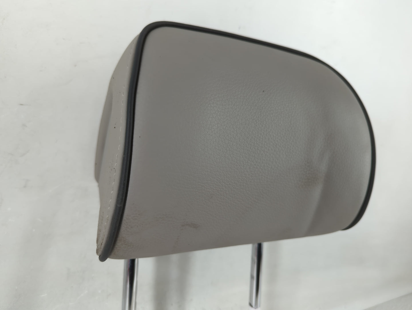 2015 Hyundai Sonata Headrest Head Rest Front Driver Passenger Seat Grey - Oemusedautoparts1.com
