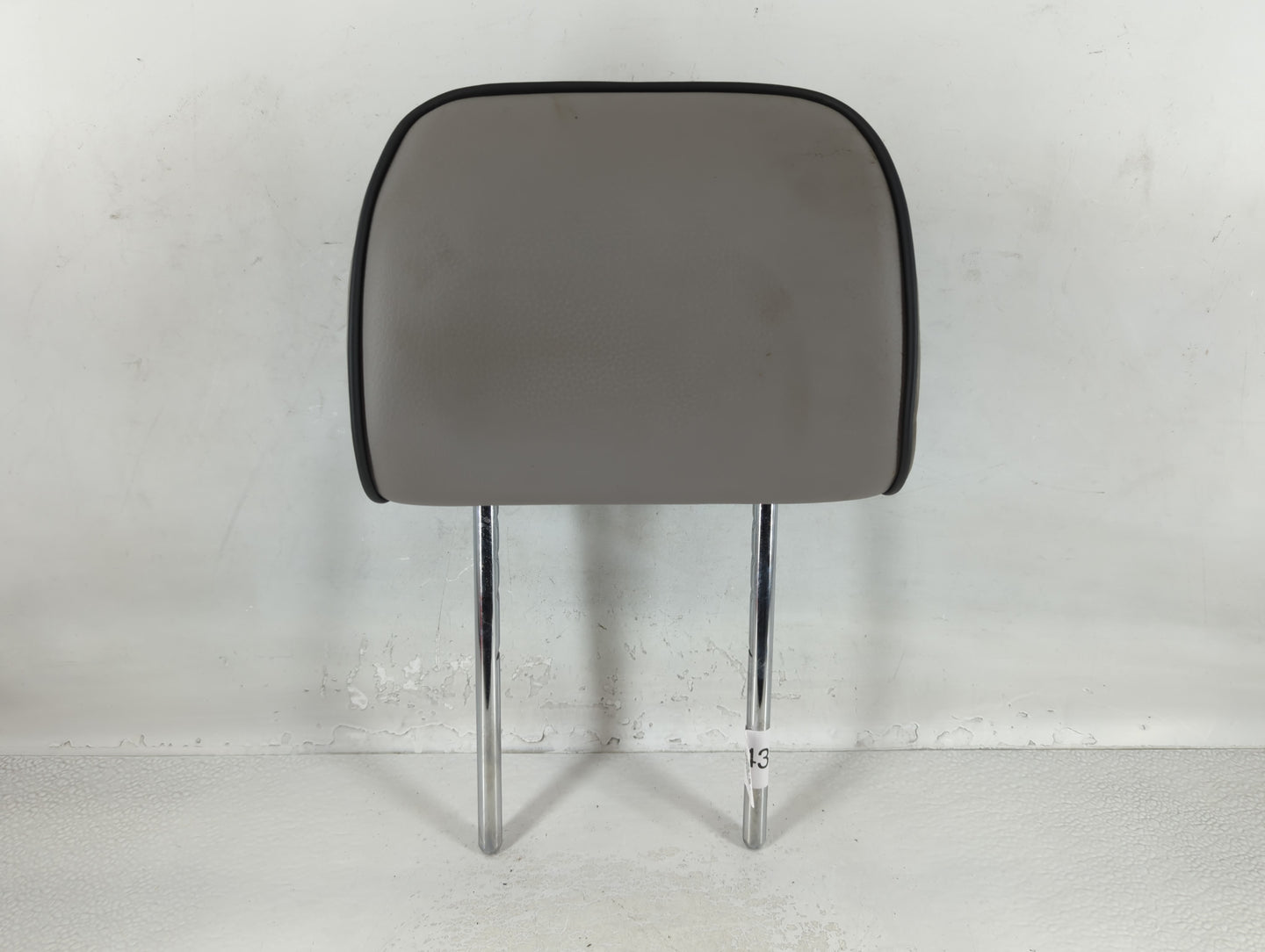 2015 Hyundai Sonata Headrest Head Rest Front Driver Passenger Seat Grey - Oemusedautoparts1.com