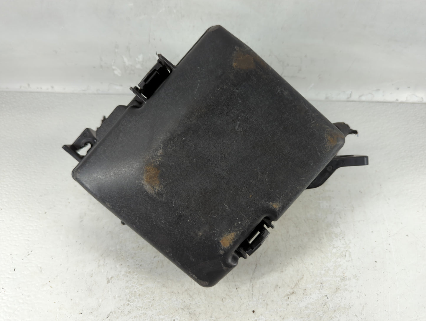 2015 Hyundai Sonata Fusebox Fuse Box Panel Relay Module P/N:VS91200C2010LA Fits OEM Used Auto Parts - Oemusedautoparts1.com