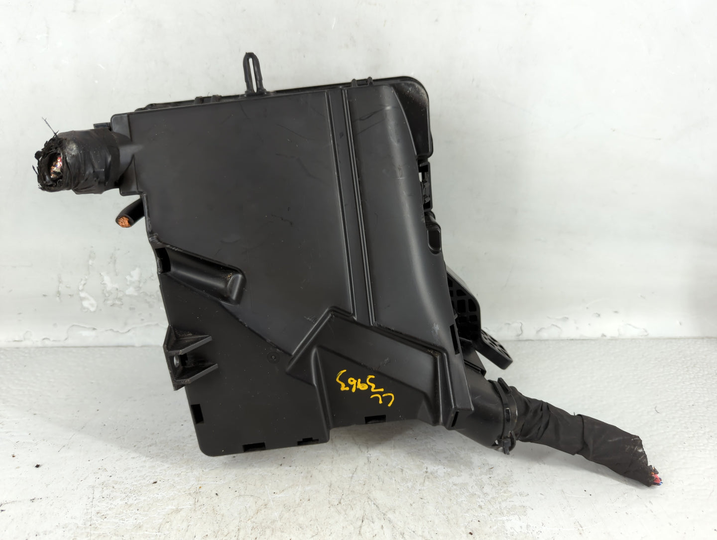 2015 Hyundai Sonata Fusebox Fuse Box Panel Relay Module P/N:6423-0102-7-000 Fits OEM Used Auto Parts - Oemusedautoparts1.com