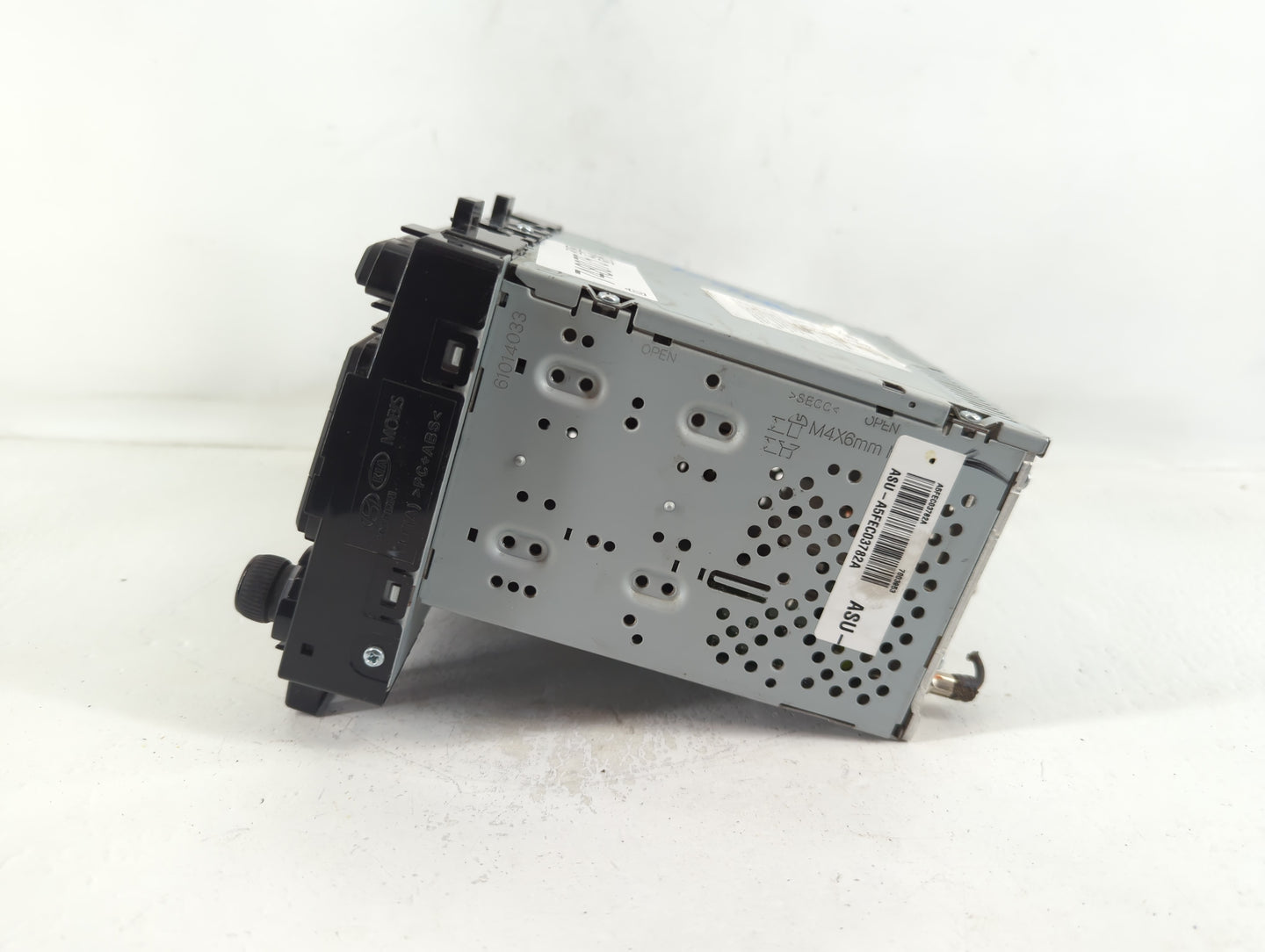 2015-2015 Hyundai Sonata Am Fm Cd Player Radio Receiver - Oemusedautoparts1.com