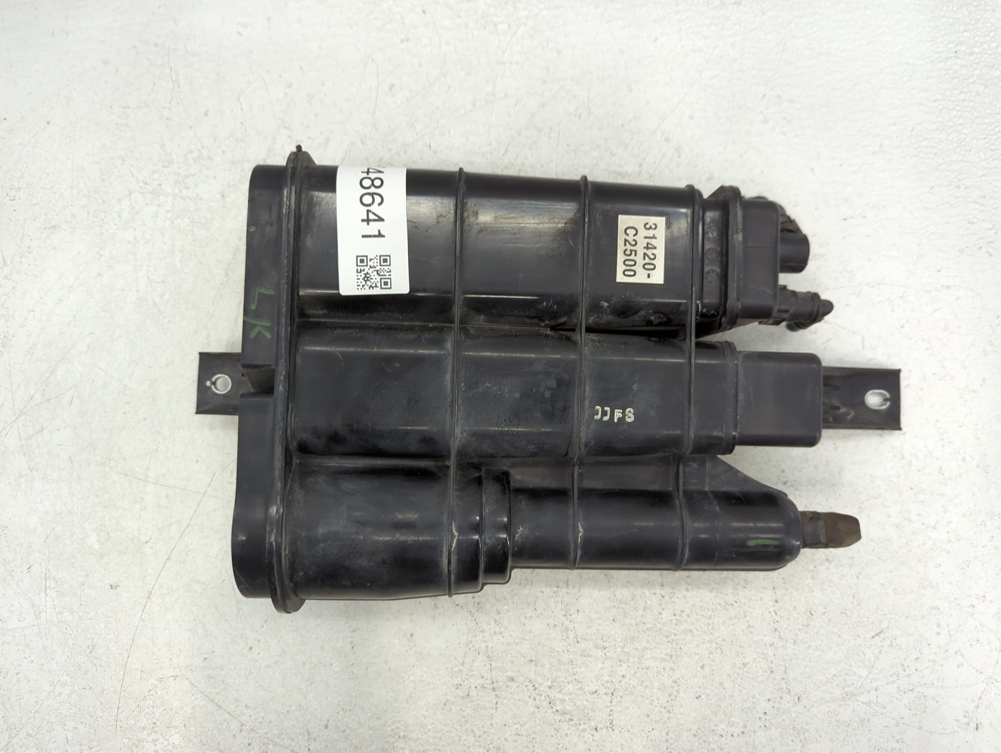 2015 Hyundai Sonata Fuel Vapor Charcoal Canister - Oemusedautoparts1.com