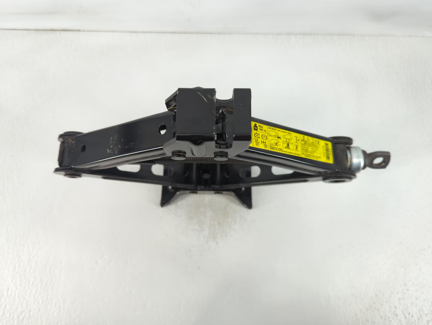 2015 Hyundai Sonata Spare Scissor Car Jack 748746 - Oemusedautoparts1.com