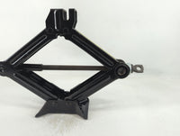 2015 Hyundai Sonata Spare Scissor Car Jack 748746 - Oemusedautoparts1.com