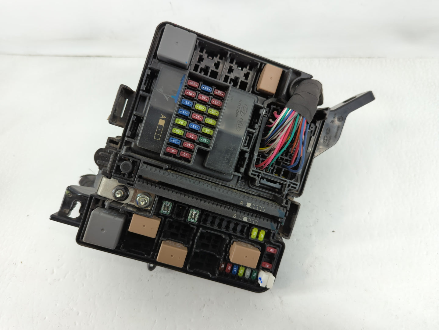 2015 Hyundai Sonata Fusebox Fuse Box Panel Relay Module P/N:91950-C1820 Fits OEM Used Auto Parts - Oemusedautoparts1.com