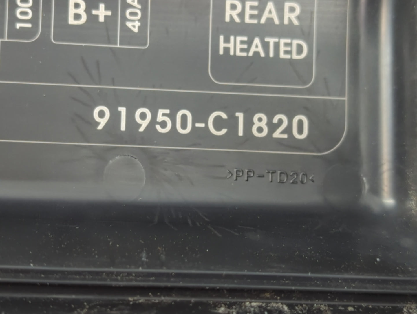 2015 Hyundai Sonata Fusebox Fuse Box Panel Relay Module P/N:91950-C1820 Fits OEM Used Auto Parts - Oemusedautoparts1.com