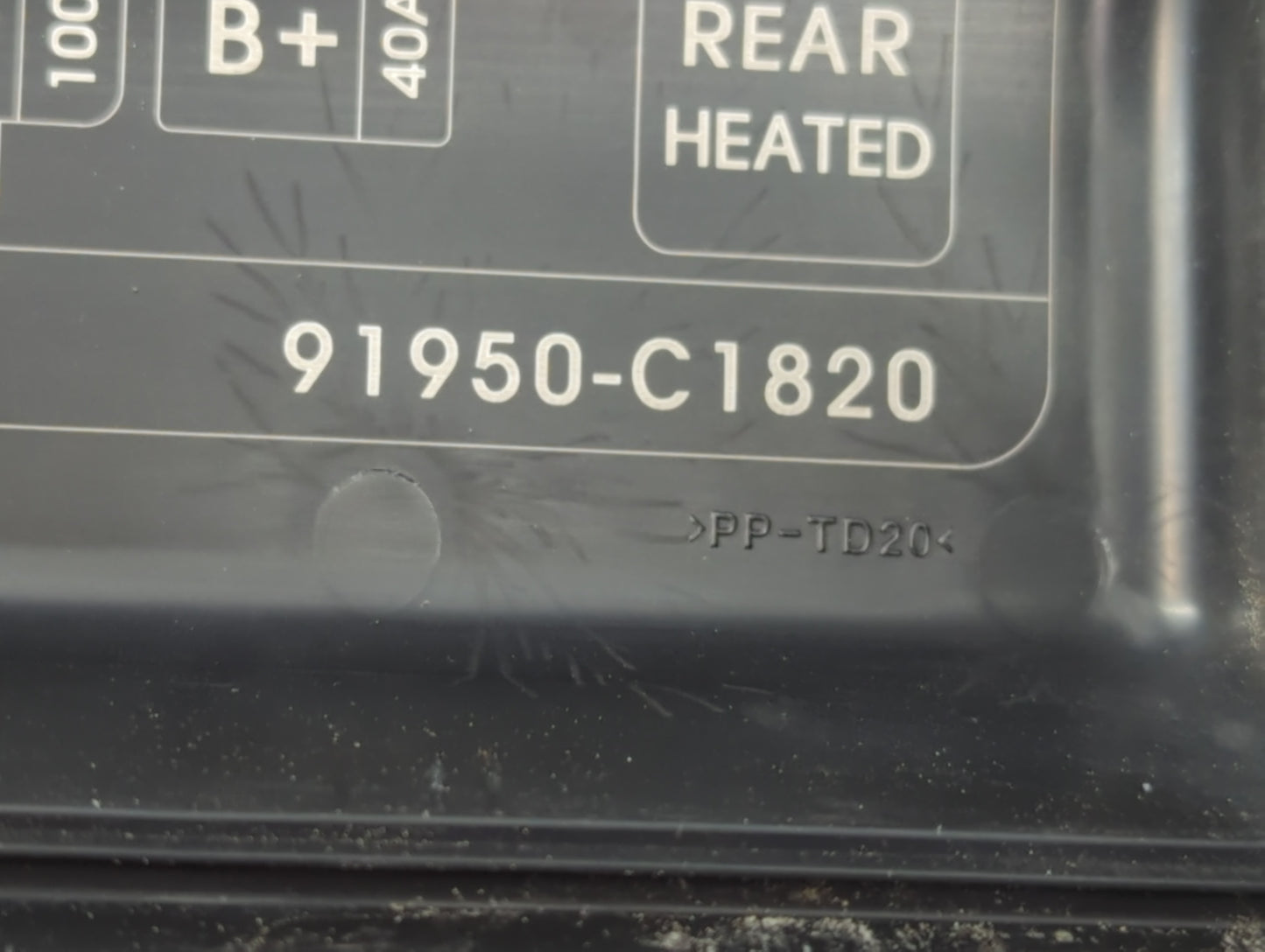 2015 Hyundai Sonata Fusebox Fuse Box Panel Relay Module P/N:91950-C1820 Fits OEM Used Auto Parts - Oemusedautoparts1.com
