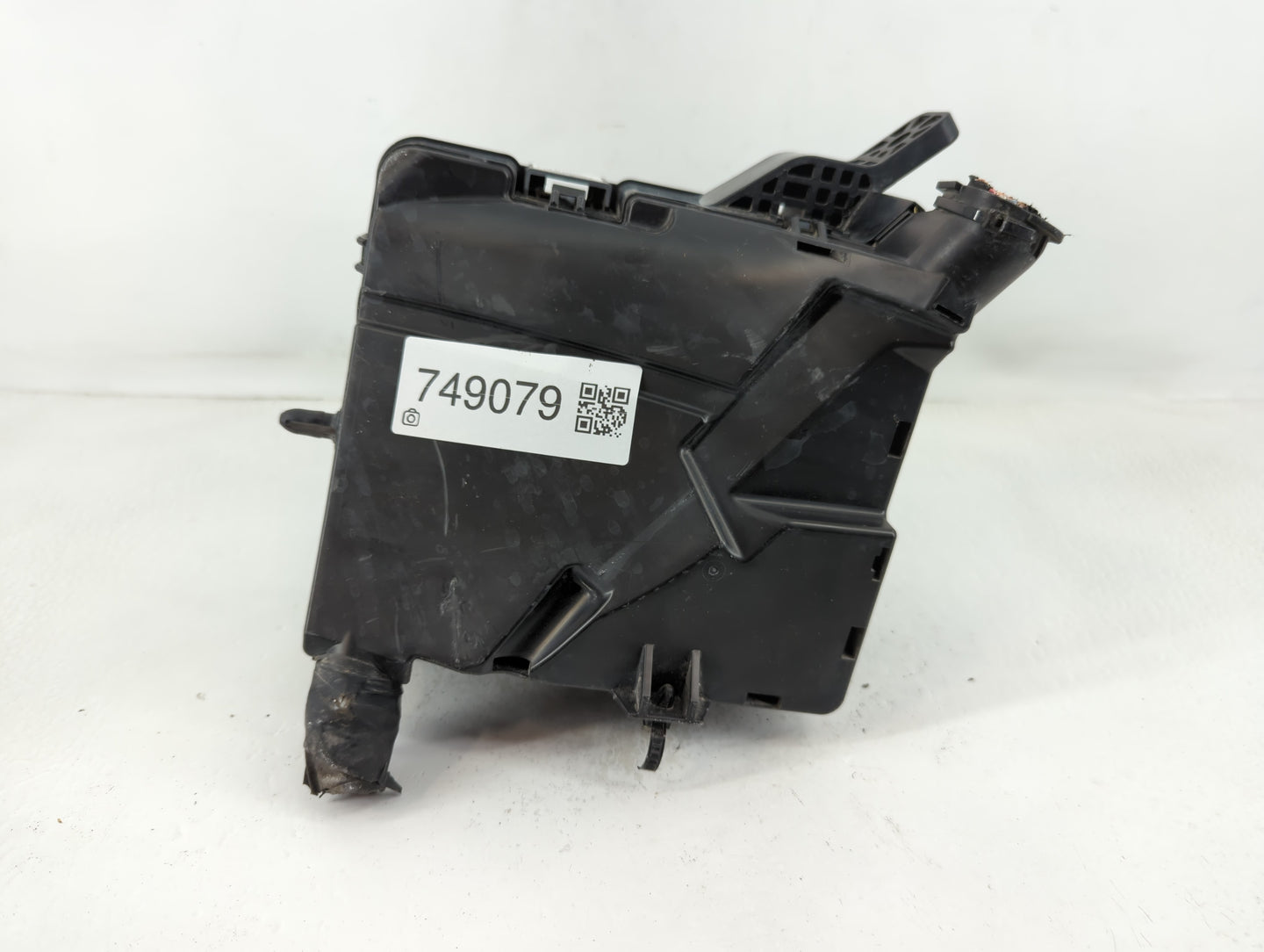2015 Hyundai Sonata Fusebox Fuse Box Panel Relay Module P/N:91950-C1820 Fits OEM Used Auto Parts - Oemusedautoparts1.com