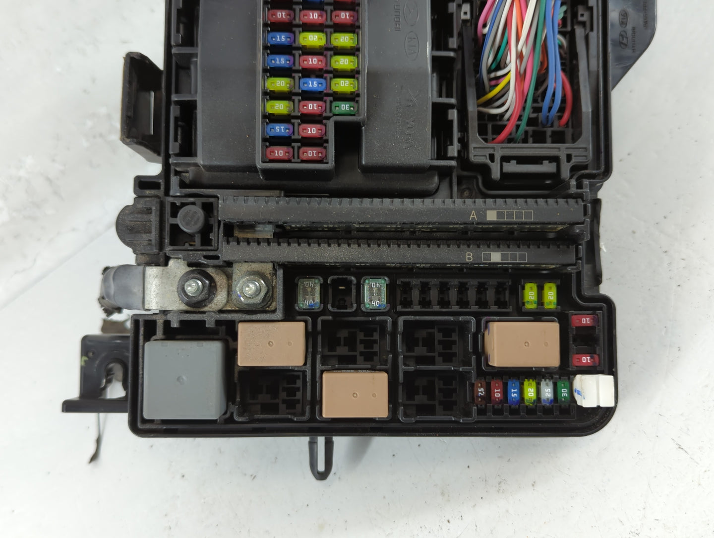 2015 Hyundai Sonata Fusebox Fuse Box Panel Relay Module P/N:91950-C1820 Fits OEM Used Auto Parts - Oemusedautoparts1.com