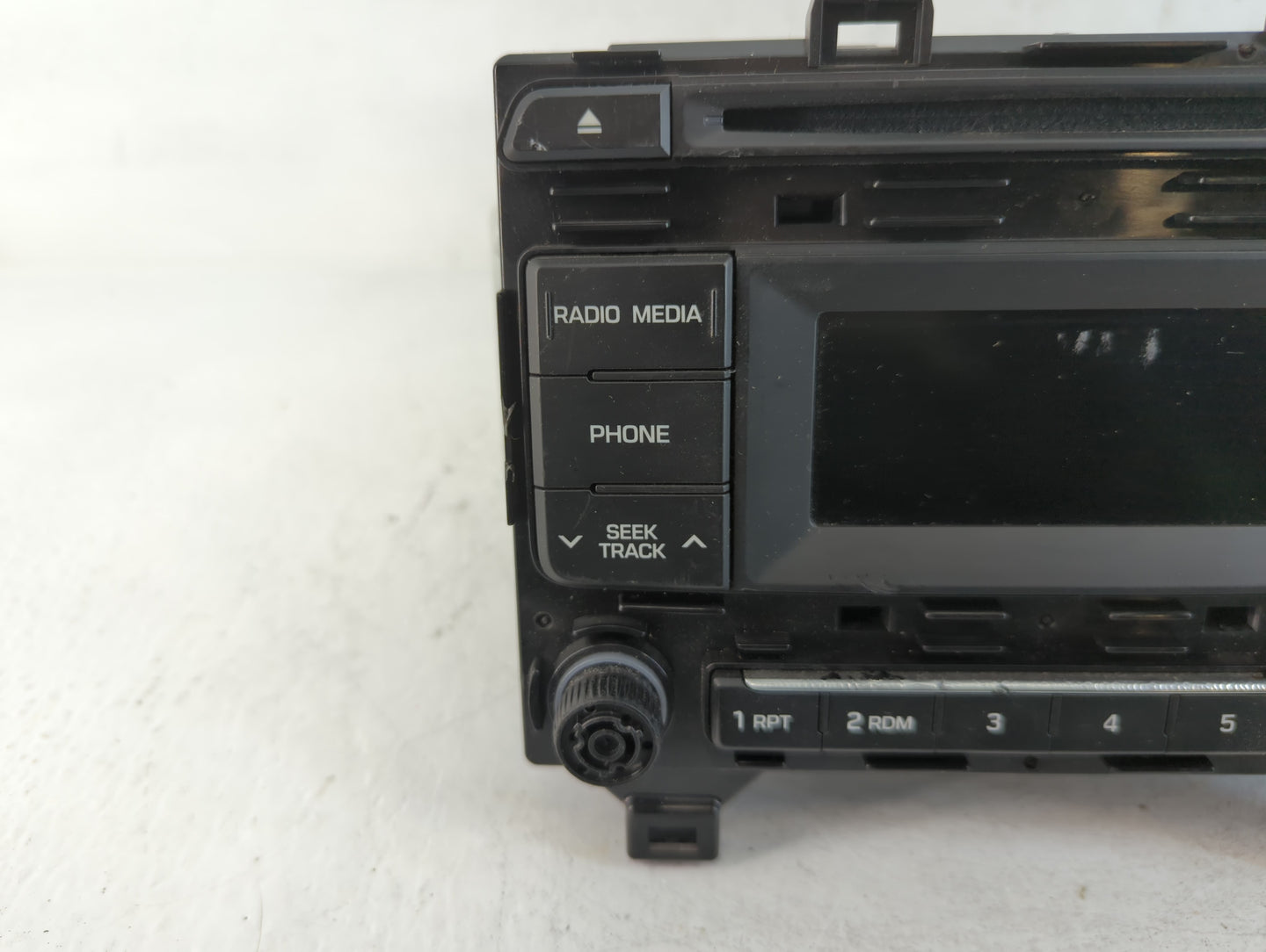 2015-2017 Hyundai Sonata Am Fm Cd Player Radio Receiver - Oemusedautoparts1.com