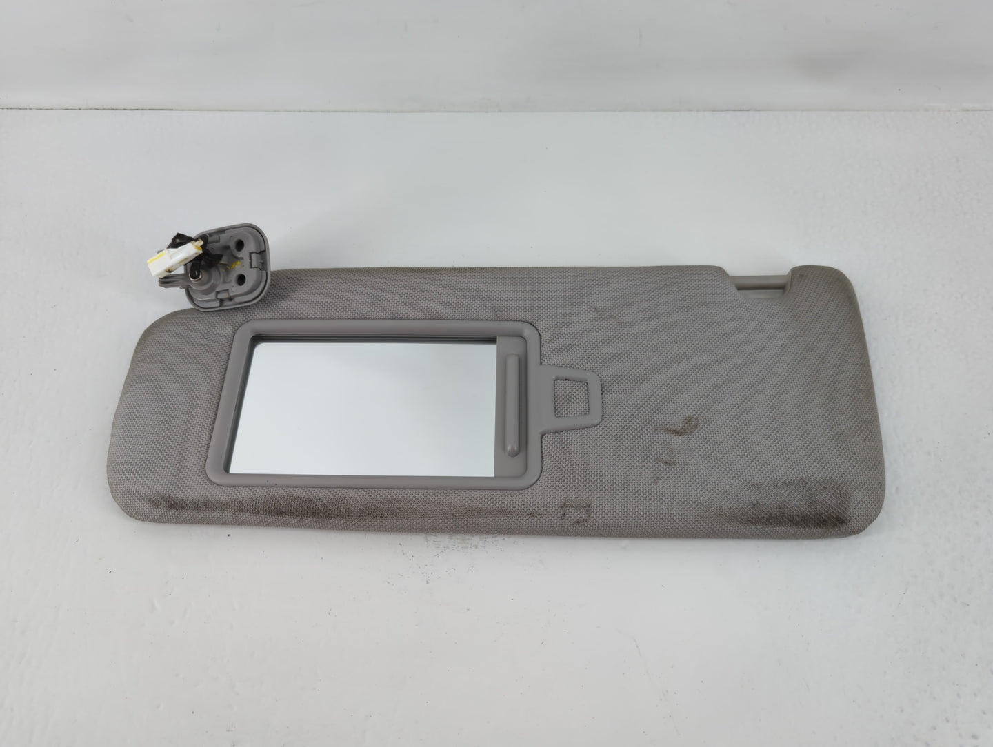 2015-2019 Hyundai Sonata Sun Visor Shade Replacement Driver Left Mirror Fits Fits 2015 2016 2017 2018 2019 OEM Used Auto Par