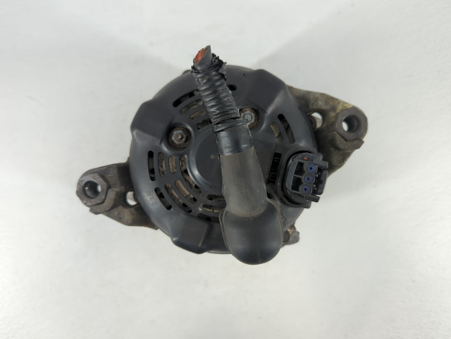 2015-2019 Hyundai Sonata Alternator Replacement Generator Charging Assembly Engine OEM P/N:TN104211-8790 37300-2G061 Fits OE