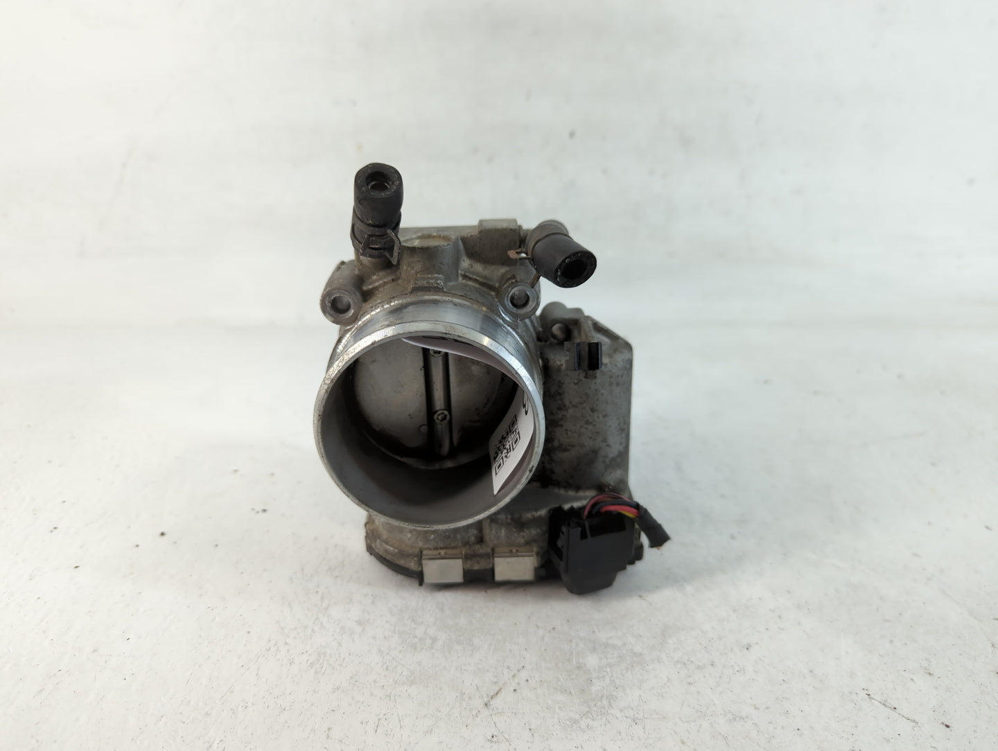 2015-2019 Hyundai Sonata Throttle Body P/N:35100-2G600 Fits Fits 2015 2016 2017 2018 2019 2020 2021 OEM Used Auto Parts - Oe