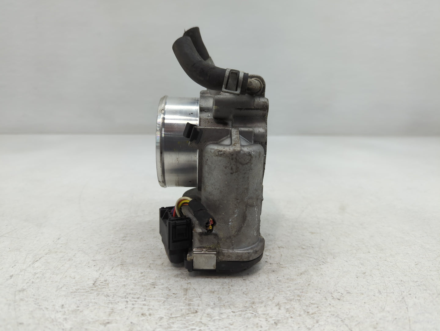 2015-2019 Hyundai Sonata Throttle Body P/N:0 280 750 618 35100-2G600 Fits Fits 2015 2016 2017 2018 2019 2020 2021 OEM Used A