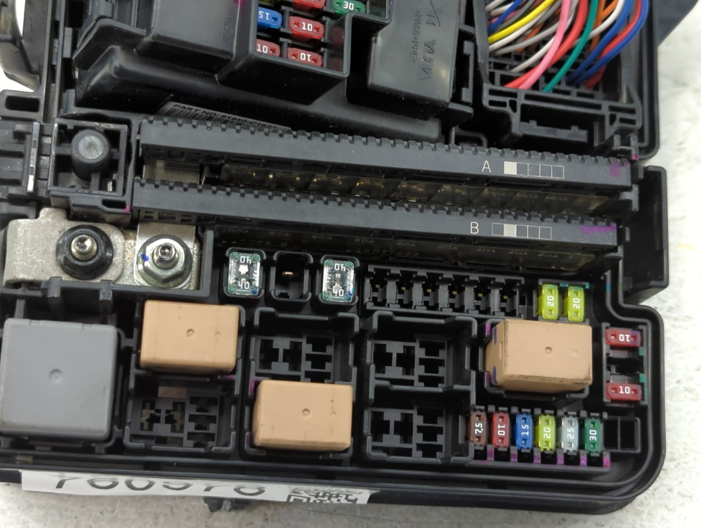 2015 Hyundai Sonata Fusebox Fuse Box Panel Relay Module P/N:VS91200C2020LA Fits OEM Used Auto Parts - Oemusedautoparts1.com