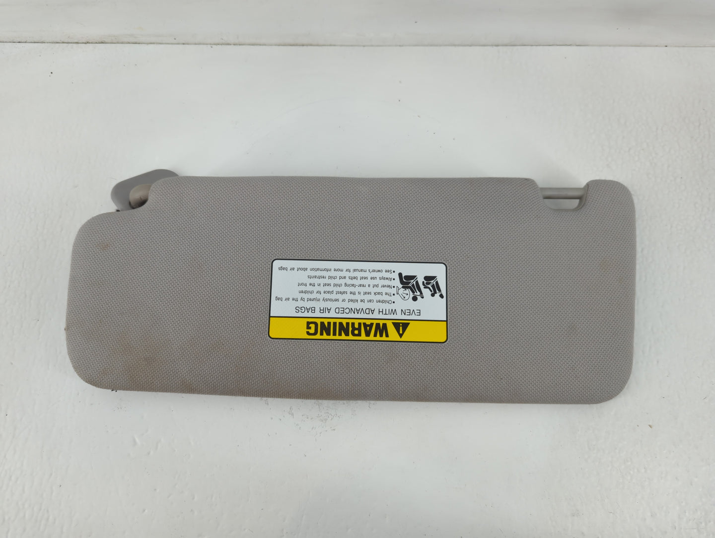 2015-2019 Hyundai Sonata Sun Visor Shade Replacement Passenger Right Mirror Fits Fits 2015 2016 2017 2018 2019 OEM Used Auto