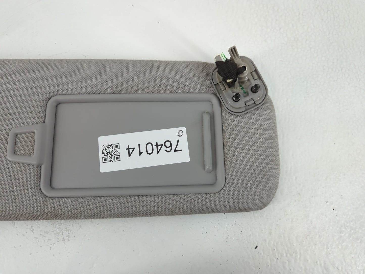 2015-2019 Hyundai Sonata Sun Visor Shade Replacement Passenger Right Mirror Fits Fits 2015 2016 2017 2018 2019 OEM Used Auto