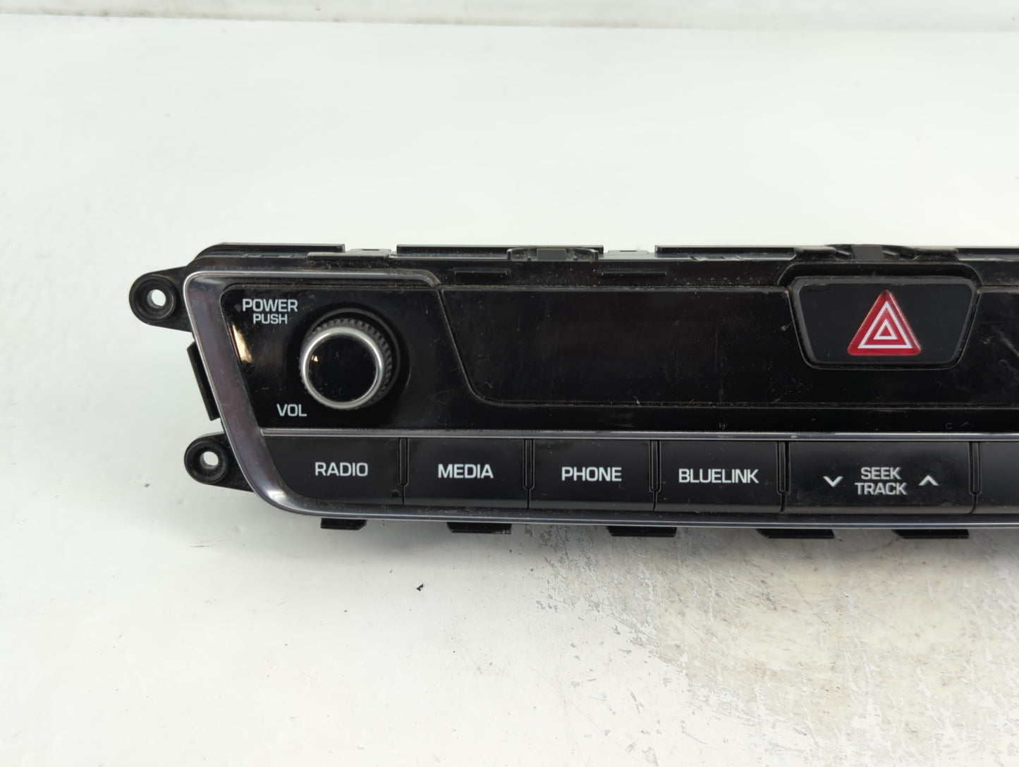 Hyundai Sonata Am Fm Cd Player Radio Receiver - Oemusedautoparts1.com