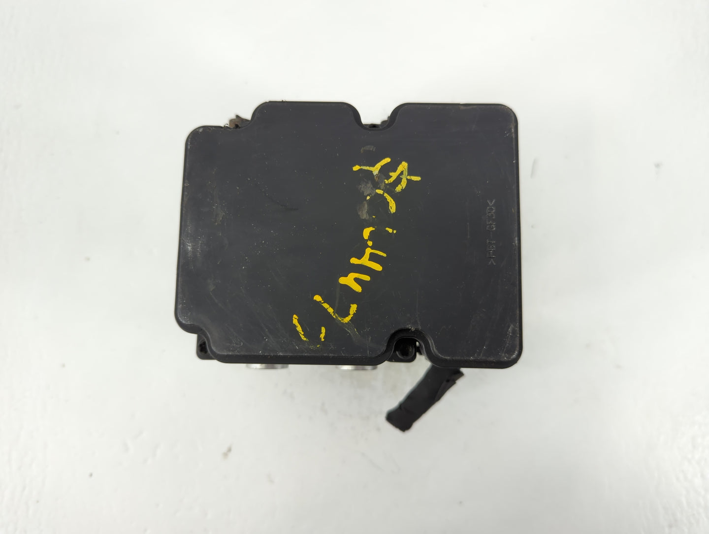 2015-2017 Hyundai Sonata ABS Pump Control Module Replacement P/N:C25589-20500 Fits Fits 2015 2016 2017 OEM Used Auto Parts -