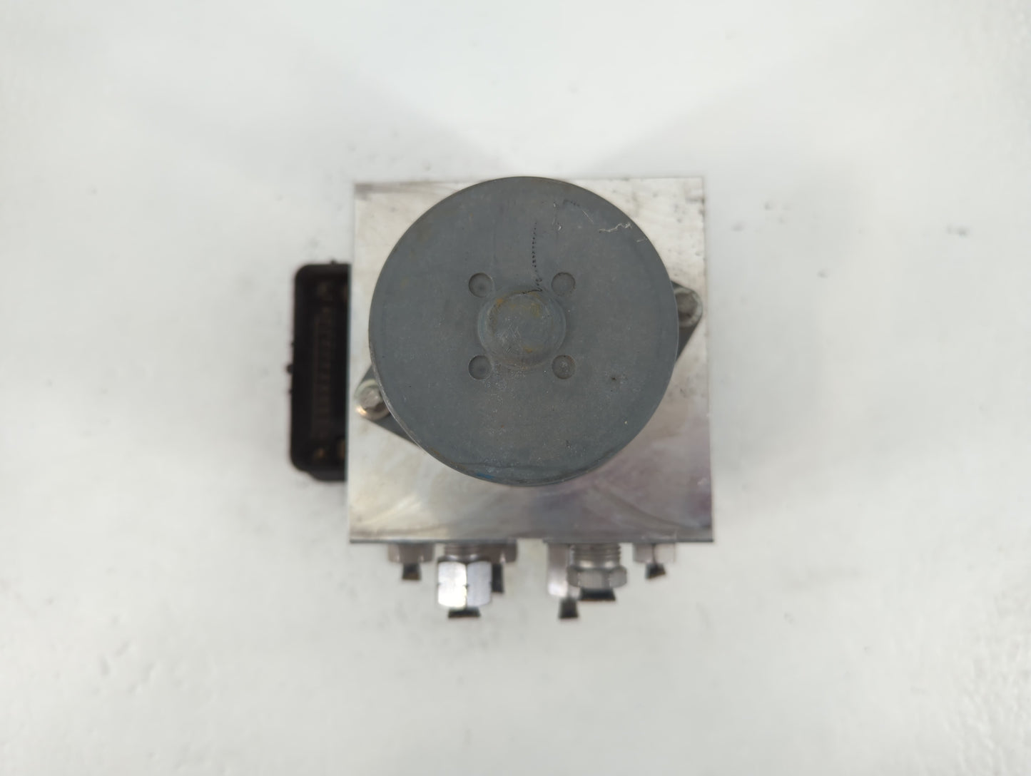 2015 Hyundai Sonata ABS Pump Control Module Replacement P/N:DR33-2C405-AD Fits OEM Used Auto Parts - Oemusedautoparts1.com
