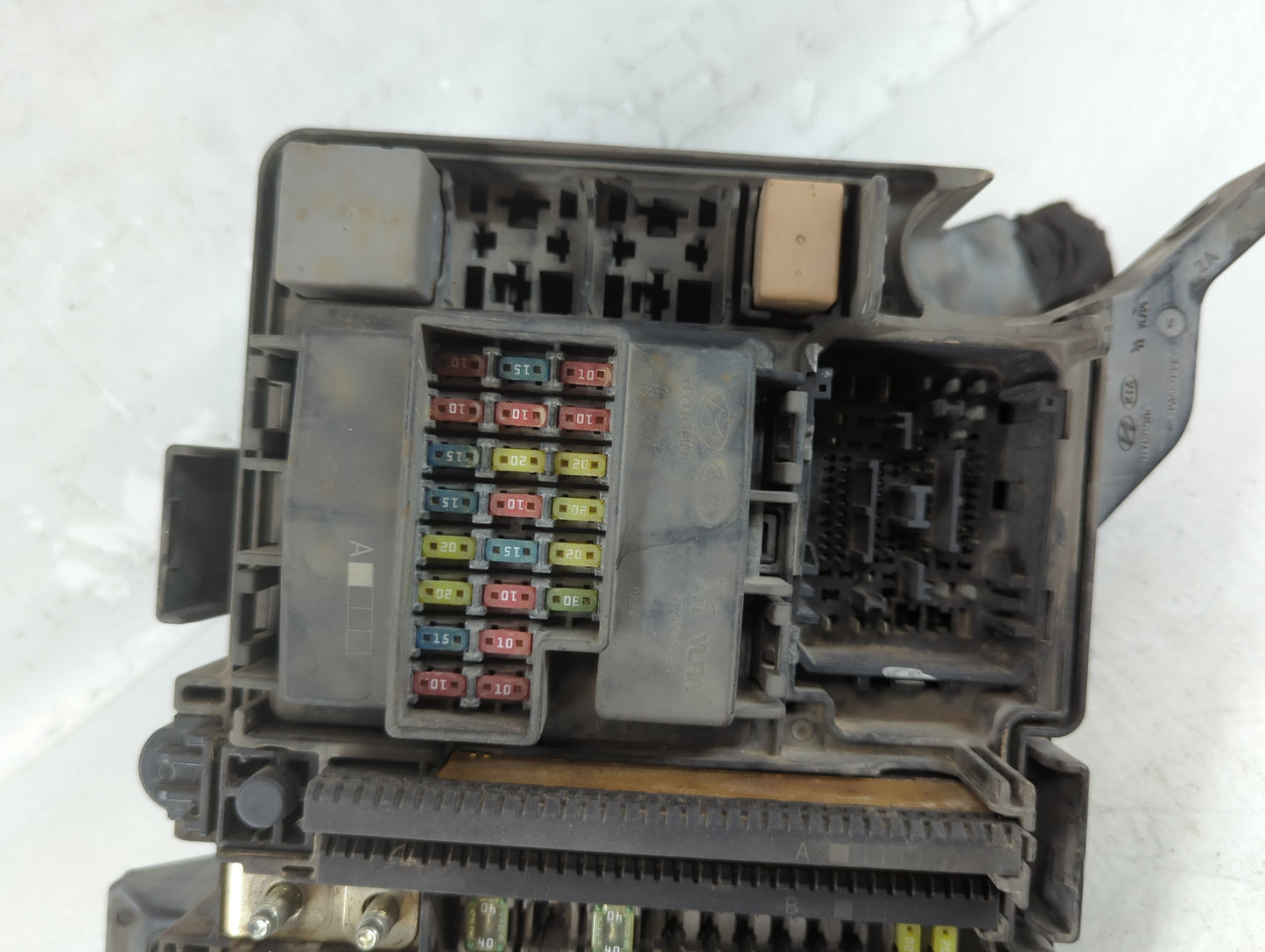 2015 Hyundai Sonata Fusebox Fuse Box Panel Relay Module P/N:6423-0102-7-000 Fits OEM Used Auto Parts - Oemusedautoparts1.com