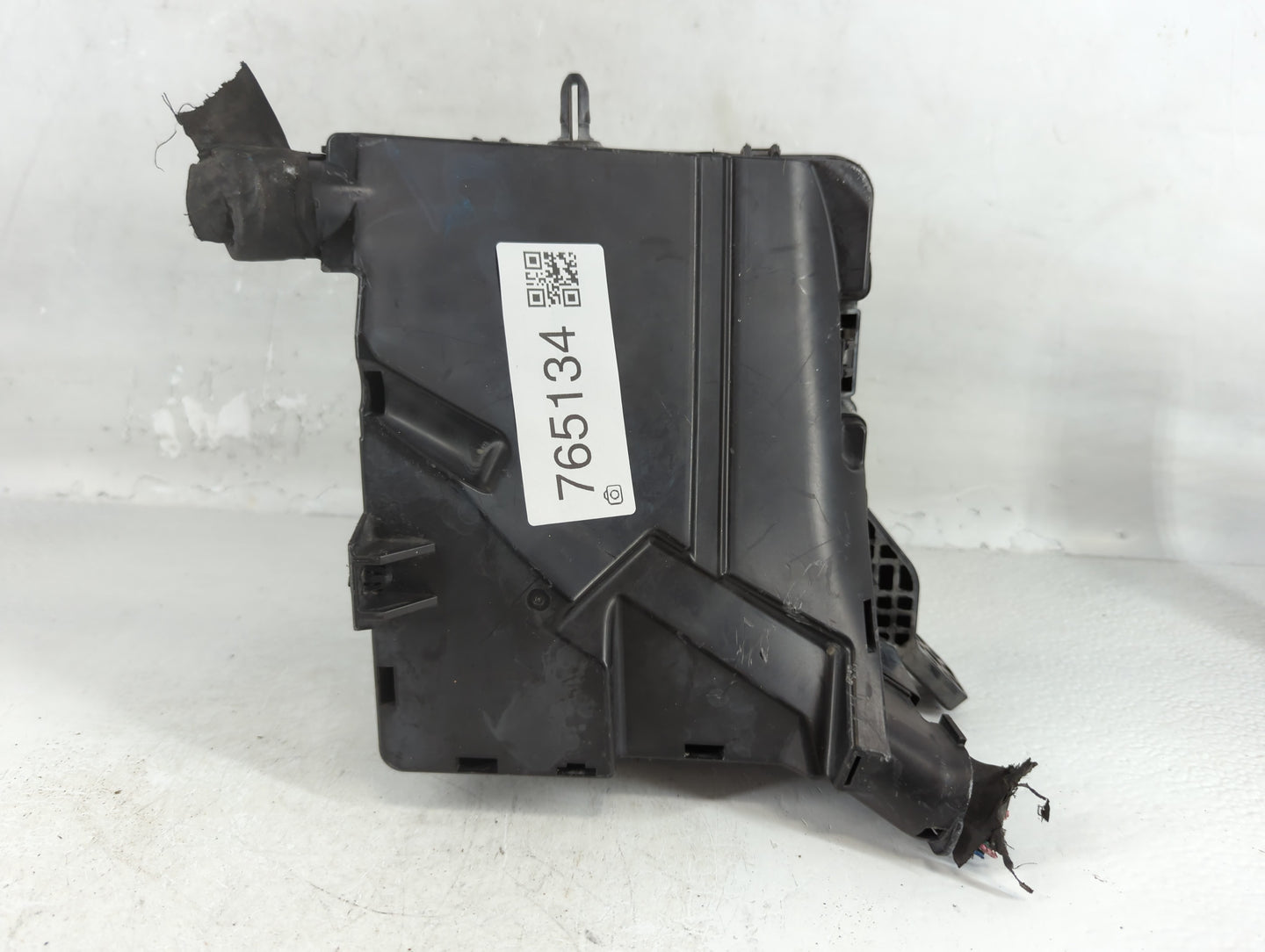2015 Hyundai Sonata Fusebox Fuse Box Panel Relay Module P/N:6423-0102-7-000 Fits OEM Used Auto Parts - Oemusedautoparts1.com